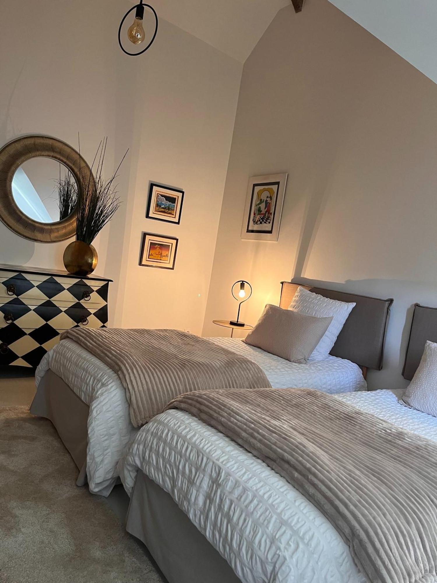 La Sellerie Bed & Breakfast Romagne  Exterior foto