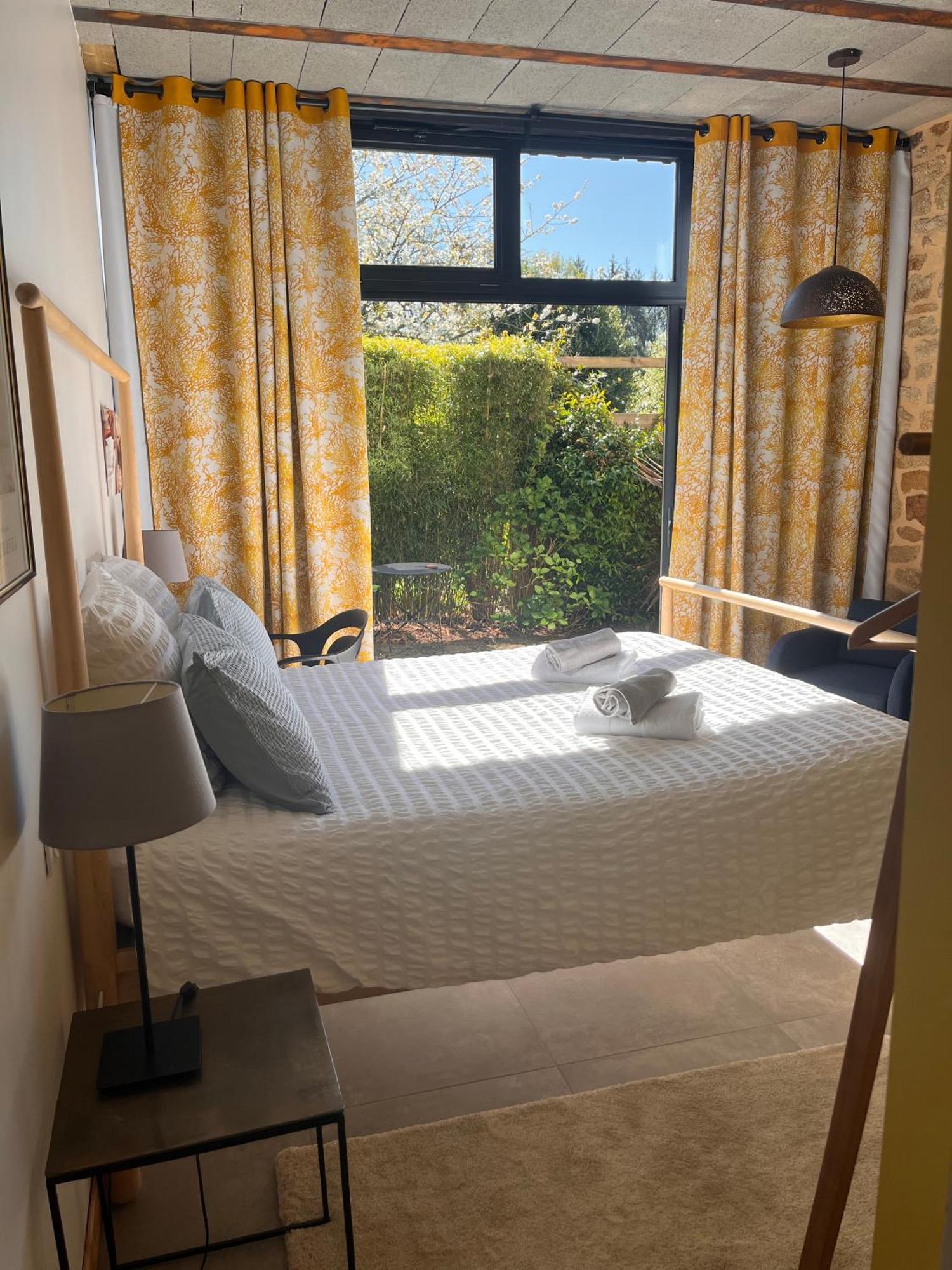 La Sellerie Bed & Breakfast Romagne  Exterior foto